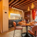 Casa Manina sul Ponte - Your private Canal View